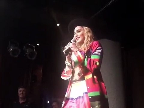 Madonna vai a casamento no Brasil e partilha palco com Caetano Veloso