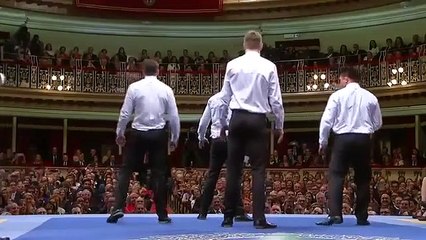 O "haka" da seleção neozelandesa ao receber prémio Princesa das Astúrias