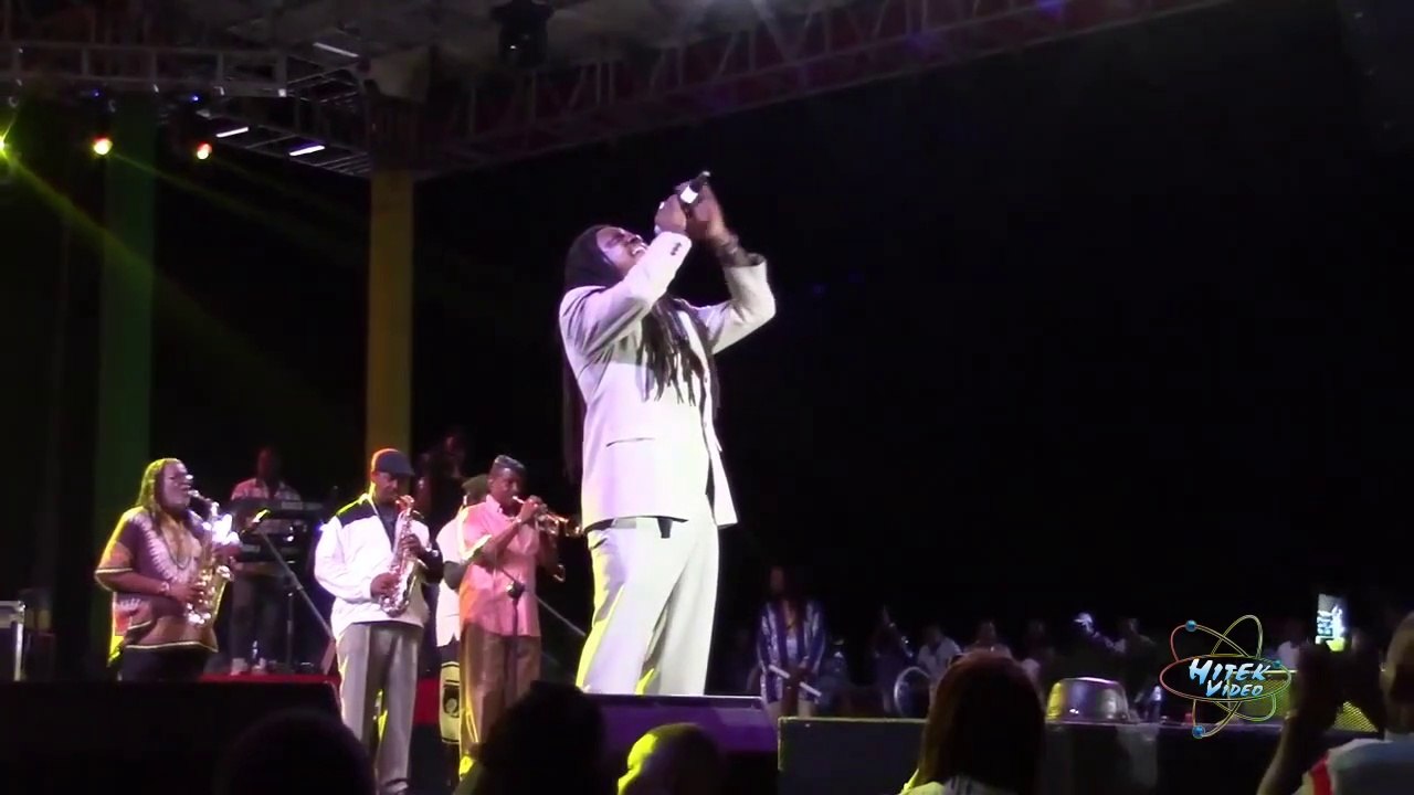 Luciano @  tribute to dennis brown concert 2019