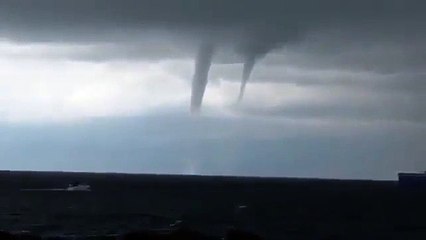 Aterragem complicada? E que tal passar por três tornados antes disso?