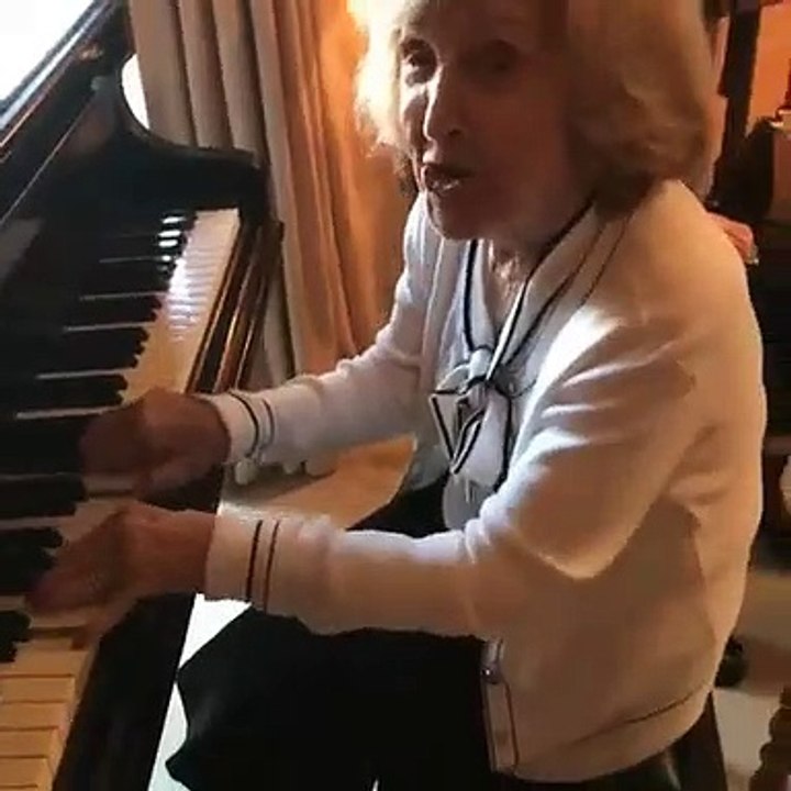 Bibá Pitta partilha vídeo da avó cheia de energia aos 97 anos