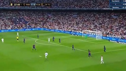 Golo de Benzema ao Barcelona