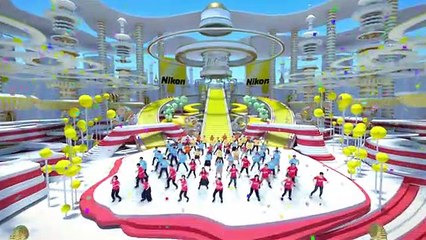 Nikon celebra centenário com um vídeo no mínimo… estranho