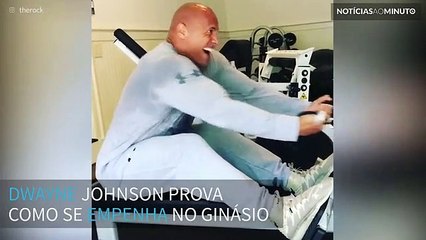 "The Rock" empenha-se no seu treino físico