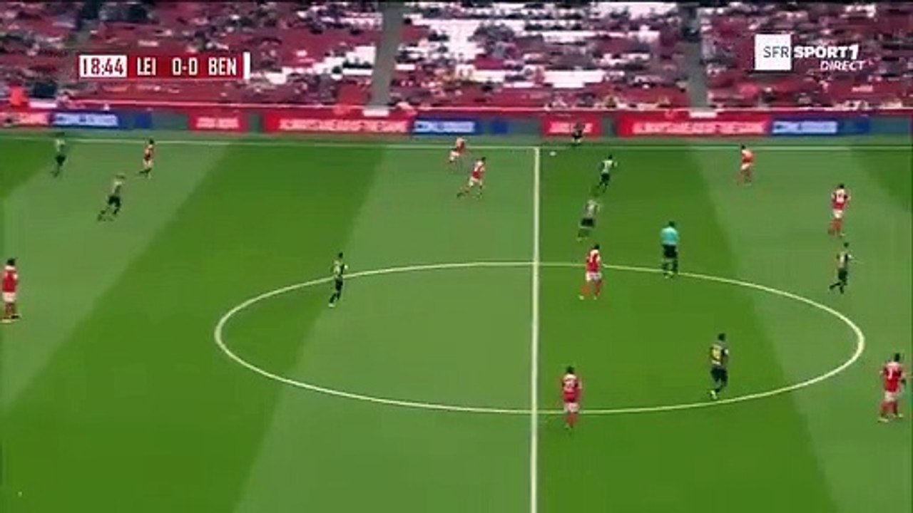 Leipzig-Benfica: Golo de Halstenberg