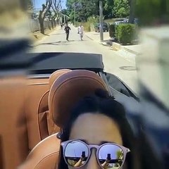 Fãs correm (como se não houvesse amanhã) para tirar foto com Rita