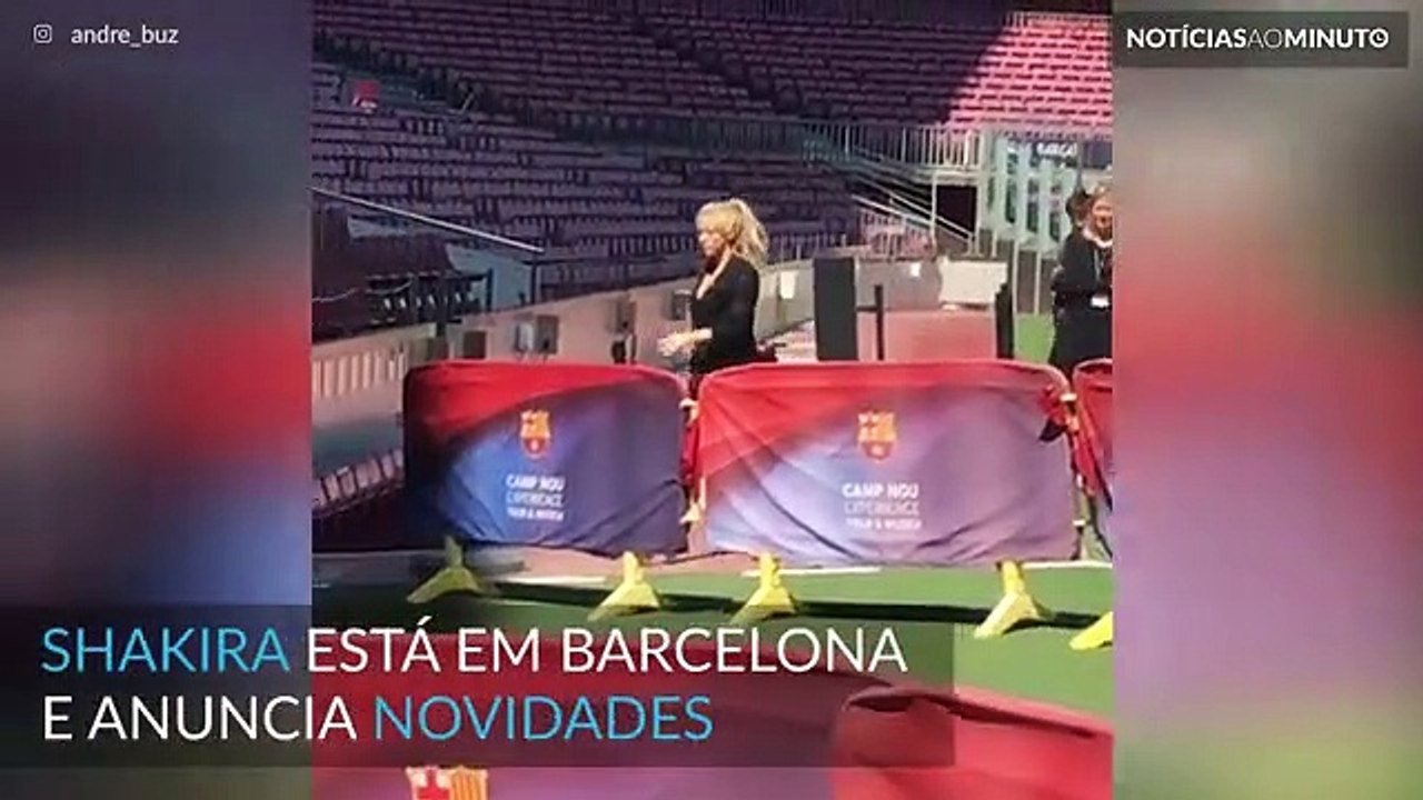 Shakira está em Barcelona e anuncia projeto social