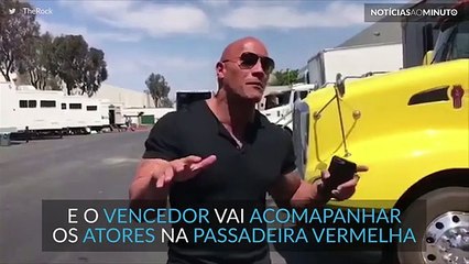 The Rock e Zac Efron anunciam 'Baywatch Slow Motion Marathon'