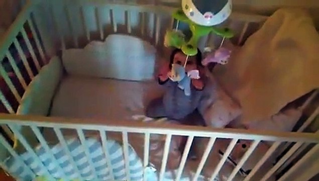 O desafio de Raminhos com a filha bebé: Isto não está a resultar