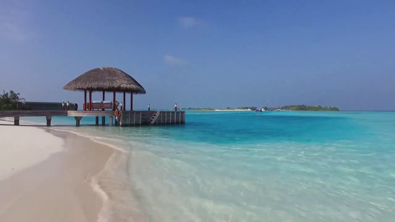 FLYING OVER MALDIVES  - Relaxing Music Along With Beautiful Nature Videos - 4K Video Ultra HD Part II