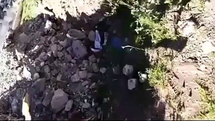 Boing 737 incendeia-se após aterragem de emergência