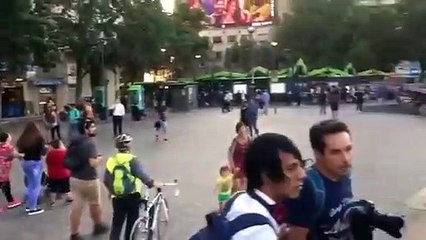 Manifestação anti-Arsenal por Alexis Sánchez juntou... oito pessoas