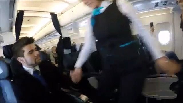 Flashmob em voo da Azores Airlines