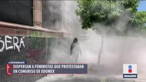 Con agua dispersaron a feministas en el Edoméx