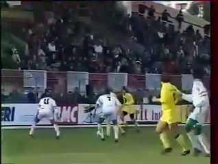 Primeiro golo de Zidane