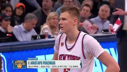 Antigo jogador da NBA luta com adepto e é detido pela polícia