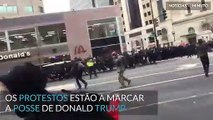 Protestos e confrontos com a polícia marcam tomada de posse de Trump em Washington