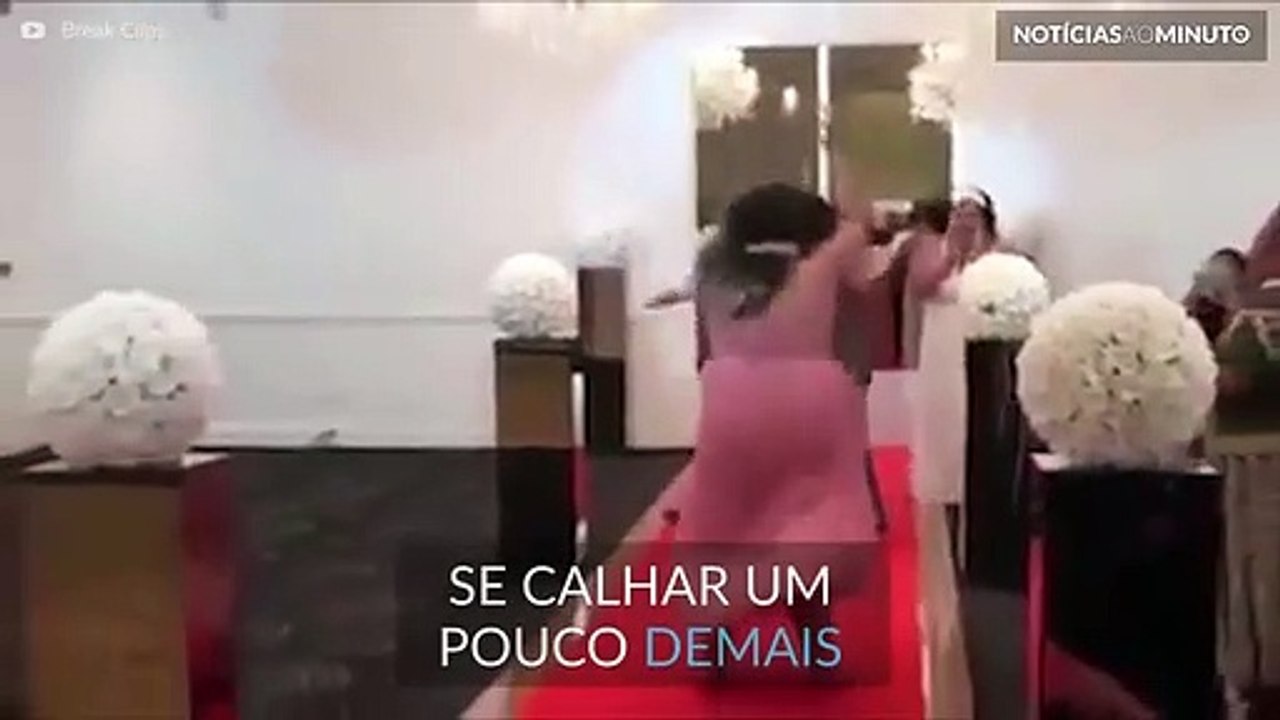 Como chegar ao seu casamento com estilo. Ou não.
