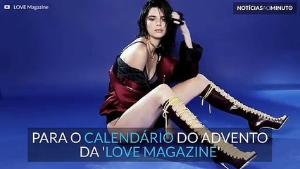 Kendall Jenner posa por uma causa... muito natalícia