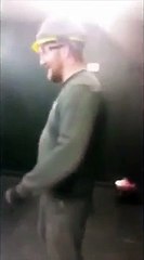 Já há um negócio para partir coisas só porque lhe apetece