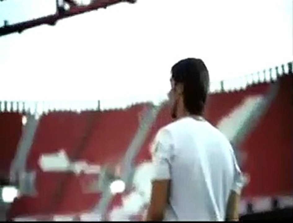 Rui Costa marca golo pela Fiorentina ao Benfica