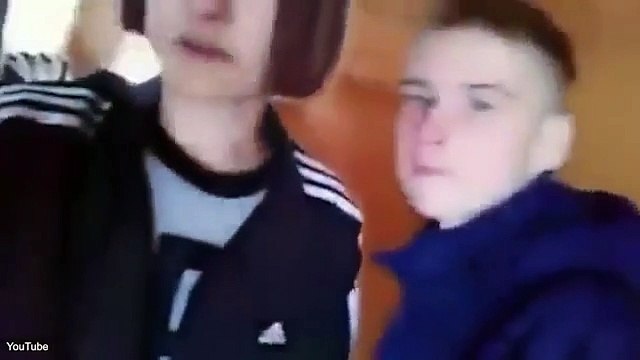 Dois jovens atiram em si mesmos horas depois de direto onde 'brincavam' com armas