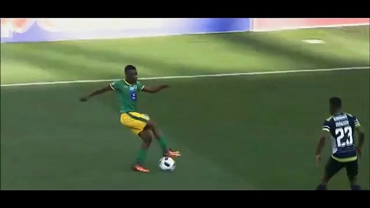 Jogador sul-africano recebeu amarelo por... gozar com adversários