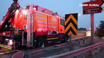 Adres tarifi için durdurulan tıra başka bir tır çarptı