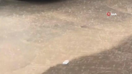 Bayburt'ta sağanak ve dolu etkili oldu