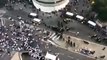 Adeptos do Légia Varsóvia em confrontos com a polícia