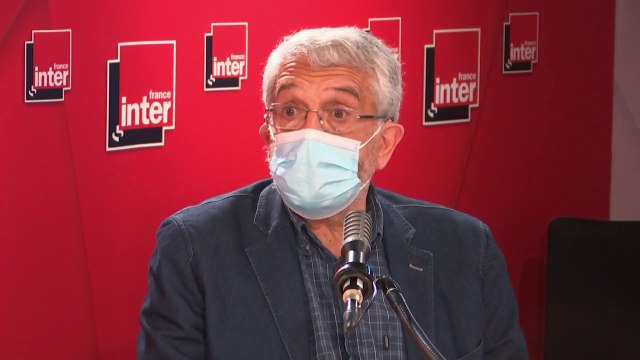 Émile Brami : Il y a une quinzaine d'années, le manuscrit de Voyage au bout de la nuit a été vendu 1,8 million d'euros. Personne n'est capable de dire combien ça vaut, mais on est de l'ordre du million d'euros.