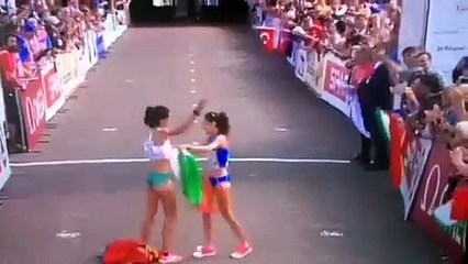 Sara Moreira de ouro esperou por Jessica Augusto para dupla festa