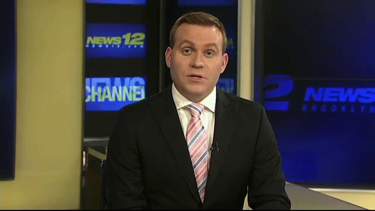 Estudantes negros incendeiam autocarro de escola judia