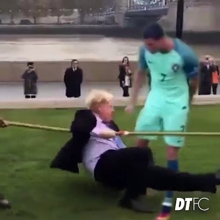 O que acontece quando Ronaldo se irrita?