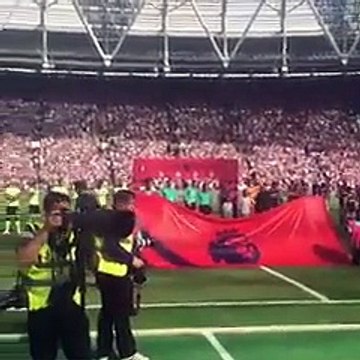 I'm forever blowing bubbles