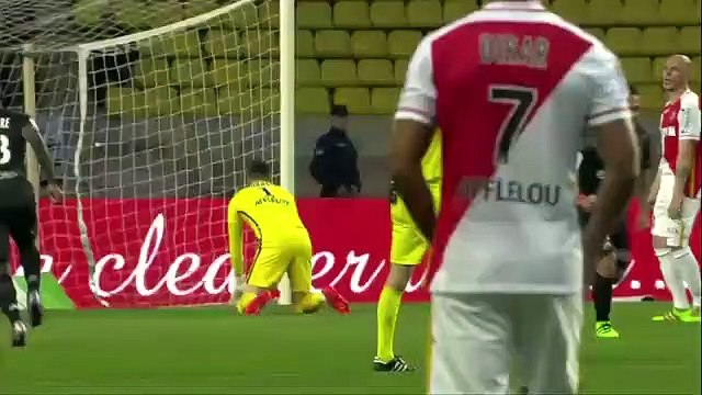 Bernardo Silva voltou a fazer das suas e assim 'abateu' o Guingamp