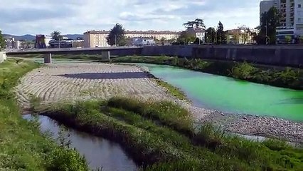 Rios de França pintados de verde