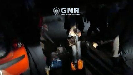 Militares salvaram 19 pessoas de embarcação na Grécia