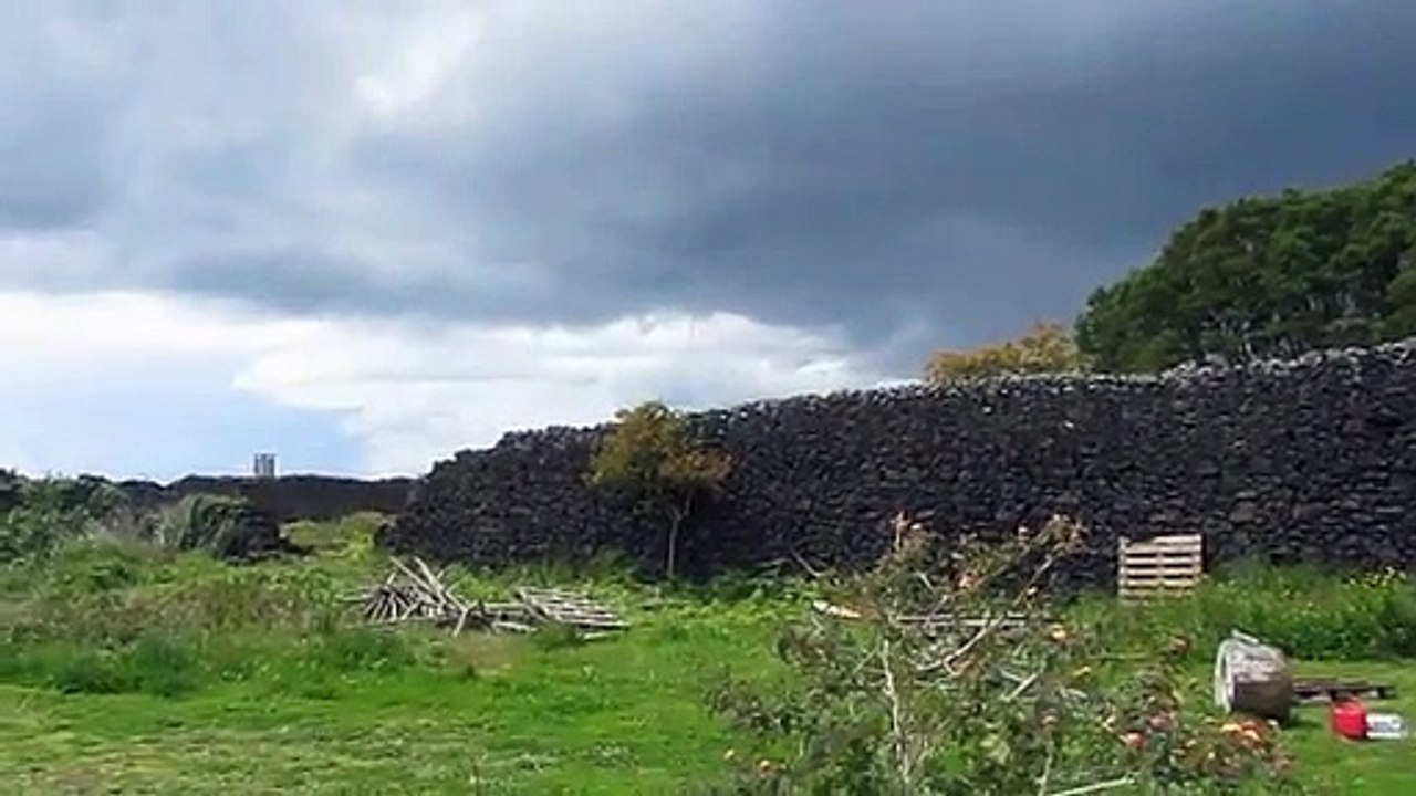 Tornado em São Miguel, nos Açores