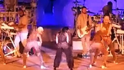 Rihanna e Drake namoram em segredo há meses