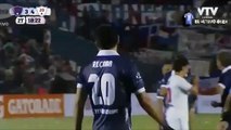 Riquelme é a prova viva de que os anos passam, mas a classe fica