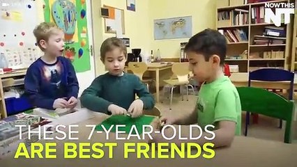 O melhor amigo deste menino alemão é um refugiado sírio