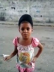 "Estou cansada", diz menina a Nicolas Maduro