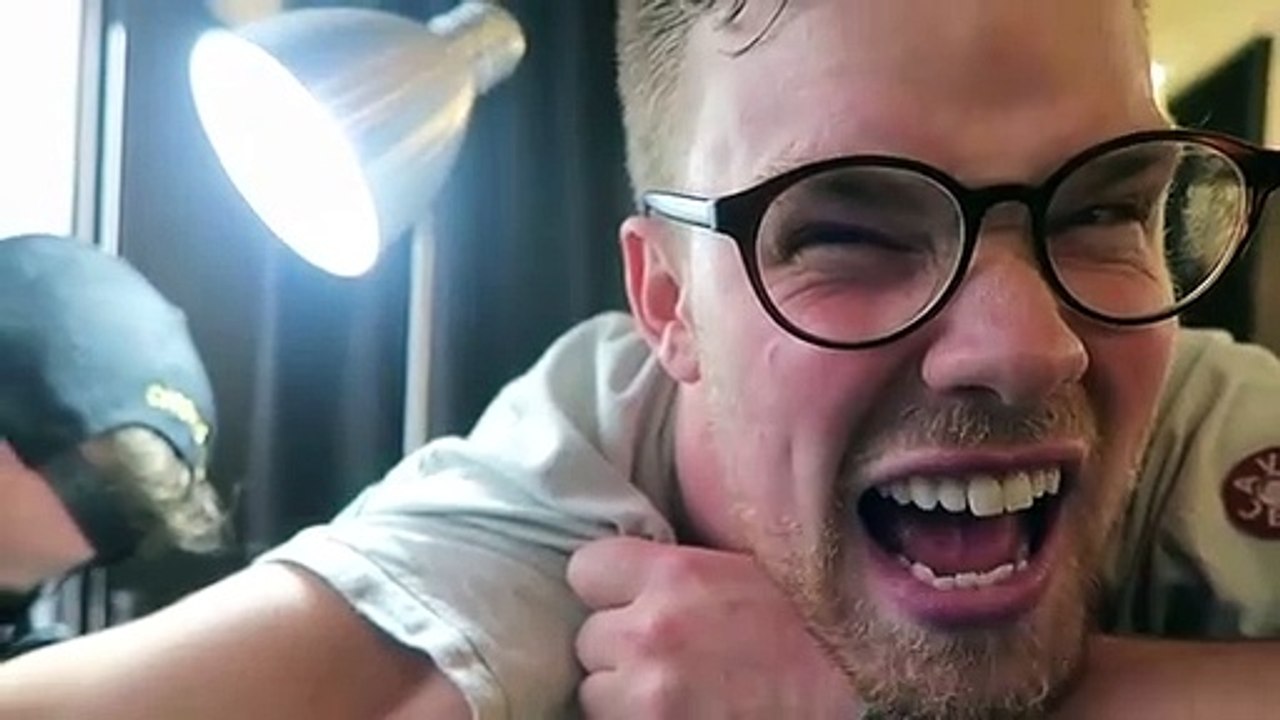 O que torna as tatuagens permanentes?