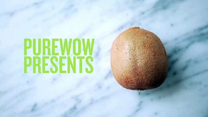 Truque para descascar kiwi