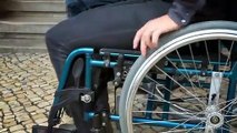 Ângelo Rodrigues aceita desafio de cadeira de rodas. Veja o resultado!