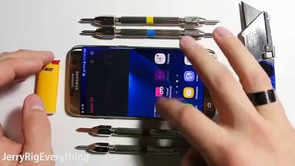 Galaxy S7 submetido a teste de resistência. Será que dobra?