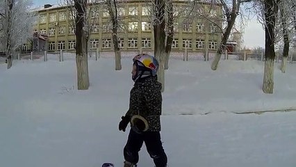 Vem aí um novo desporto. Conheça o 'droneboarding'