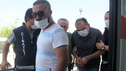 Çifte cinayet sanığı vali yardımcısı: Annem yaptığı yemeğin parasını istiyordu