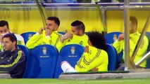 Marcelo descobre que algo cheira mal no banco de suplentes